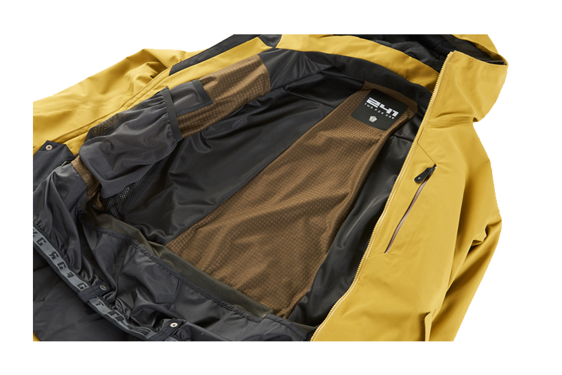 241 – FORCASTER JACKET & PANT | EPIC SNOWBOARDING MAGAZINE