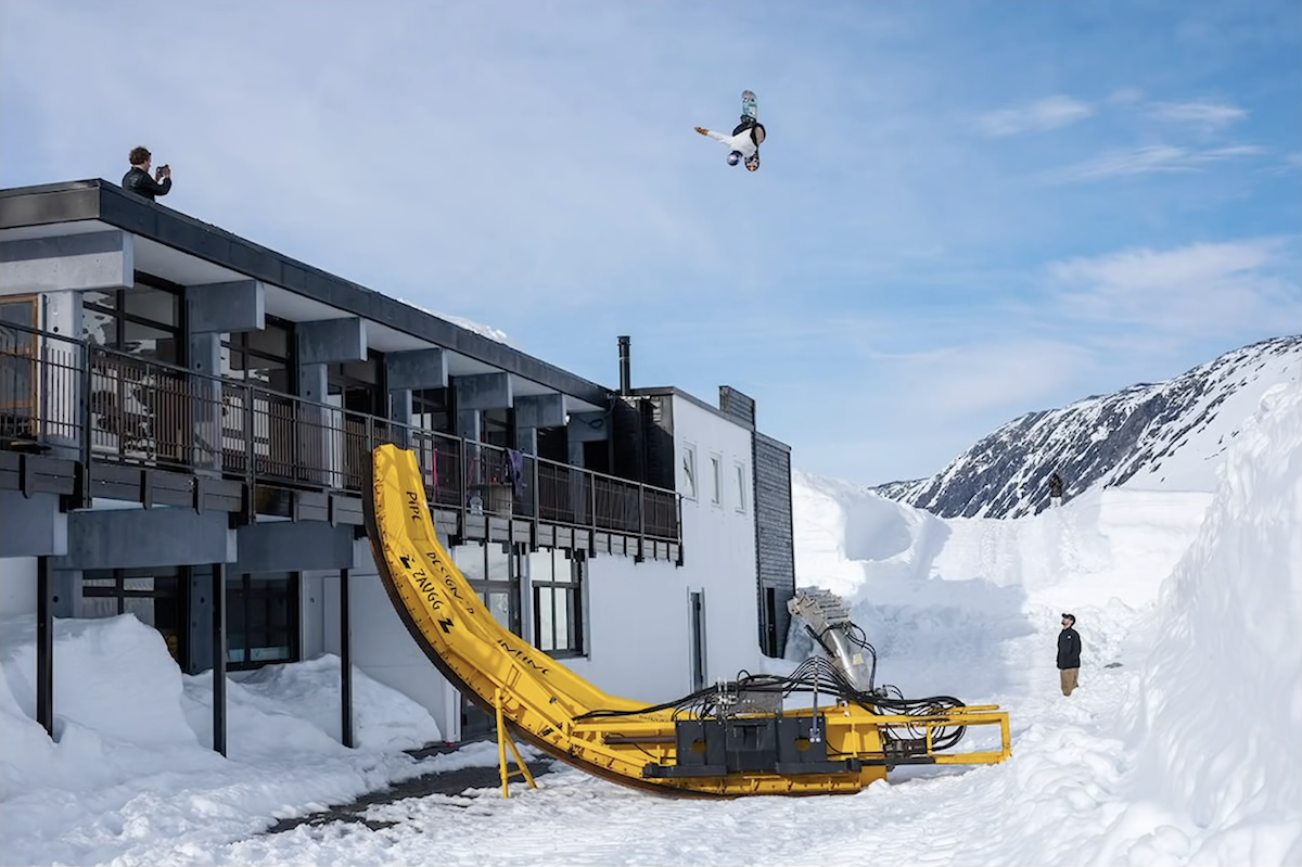 大ケガを乗り越えたマーカスのシューティング風景 Bts Red Bull Shoot Epic Snowboarding Magazine